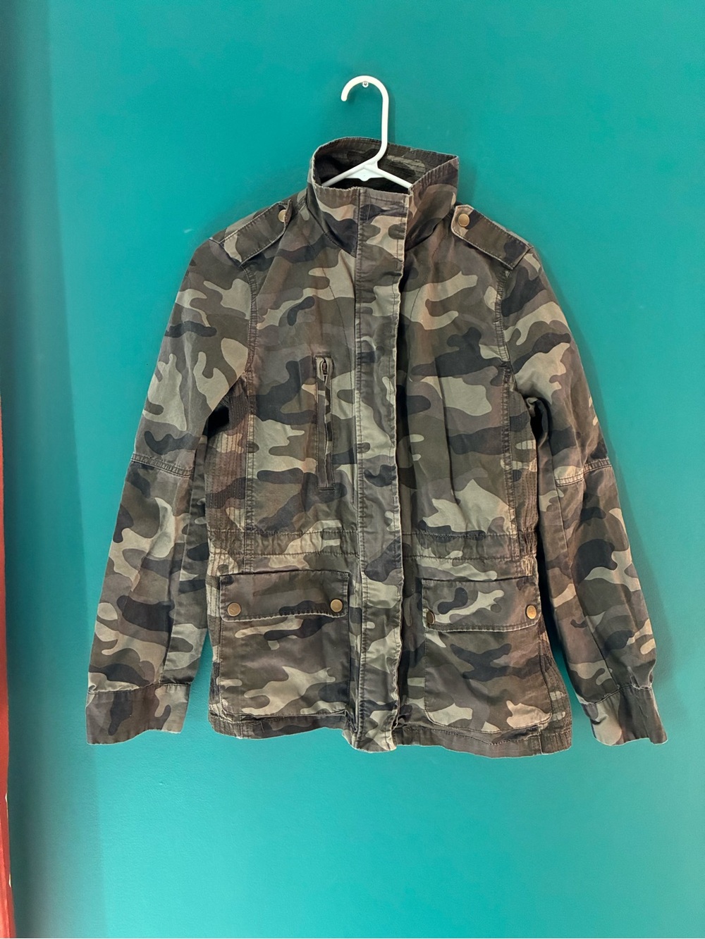 Love Tree Camouflage Utility Jacket in Green & Brown